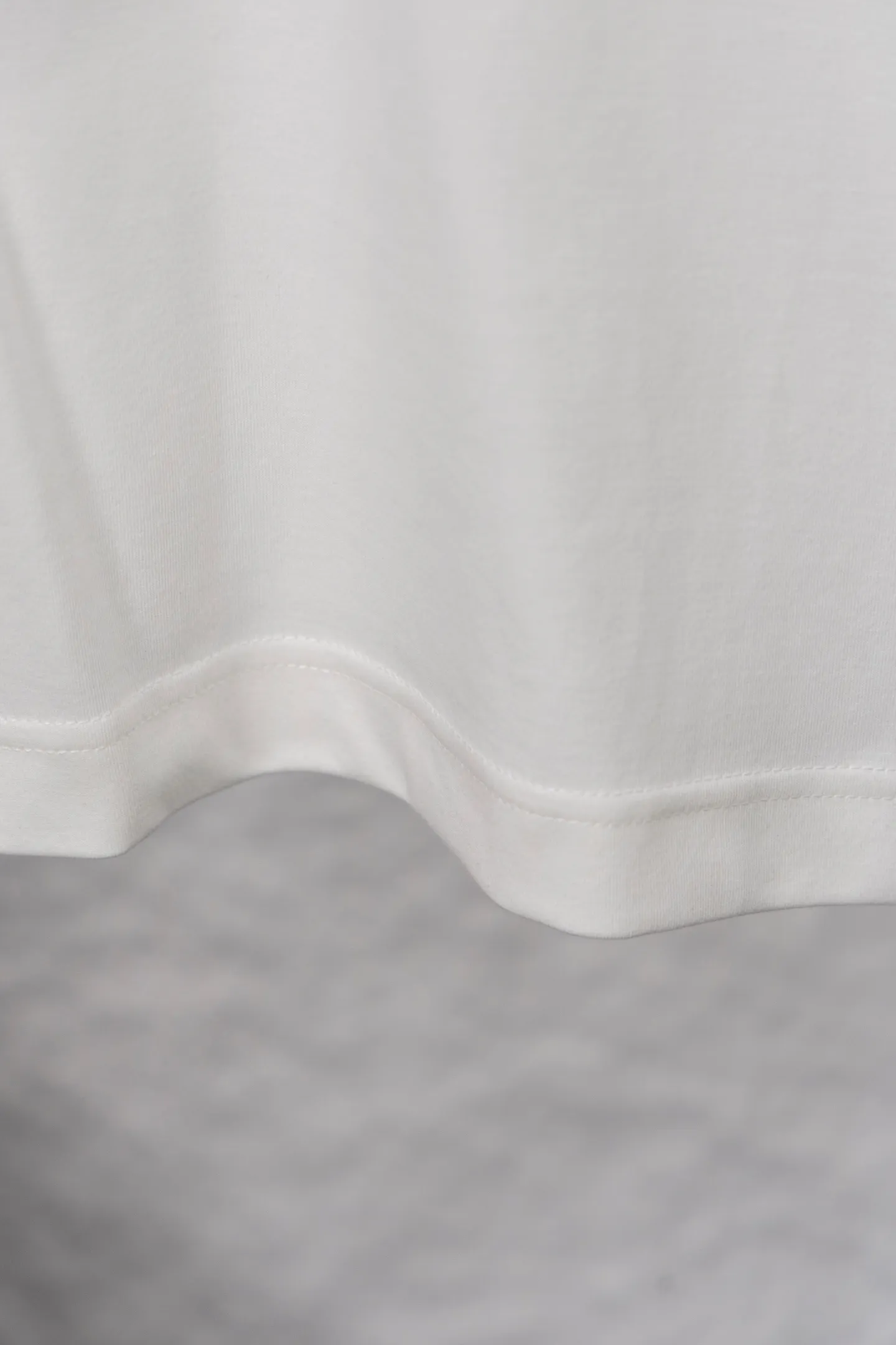 P210 Style No./F039 Chrome Hearts double-sided logo jacquard round neck half-sleeved T-shirt Customized fabric Digital direct printing Weight 280g Loose version Very suitable for summer color matching Unisex Fabric: 280g Version: OS version Color: White